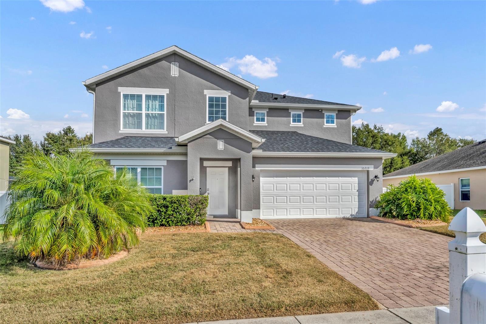 10219 LENOX, CLERMONT FL 34711 — MLS #MFRG5105144 | 5 Bed 4 Bath Home