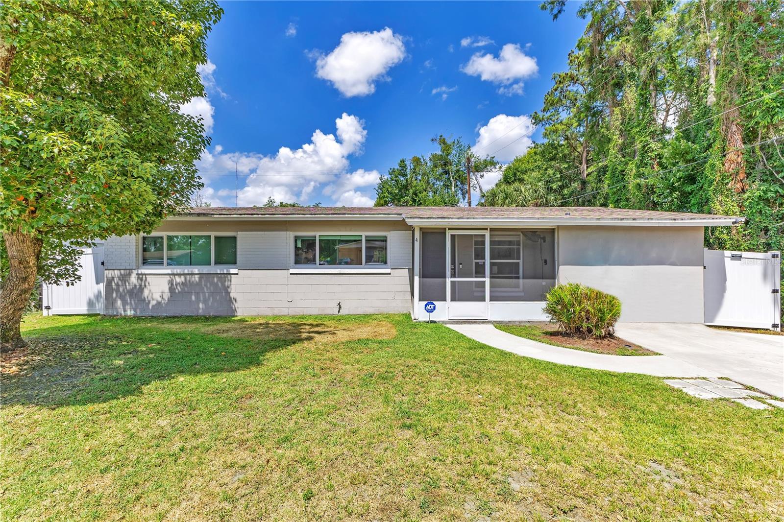 4 CHANNING, ORLANDO FL 32811 — MLS #MFRO6409037 | 3 Bed 2 Bath Home