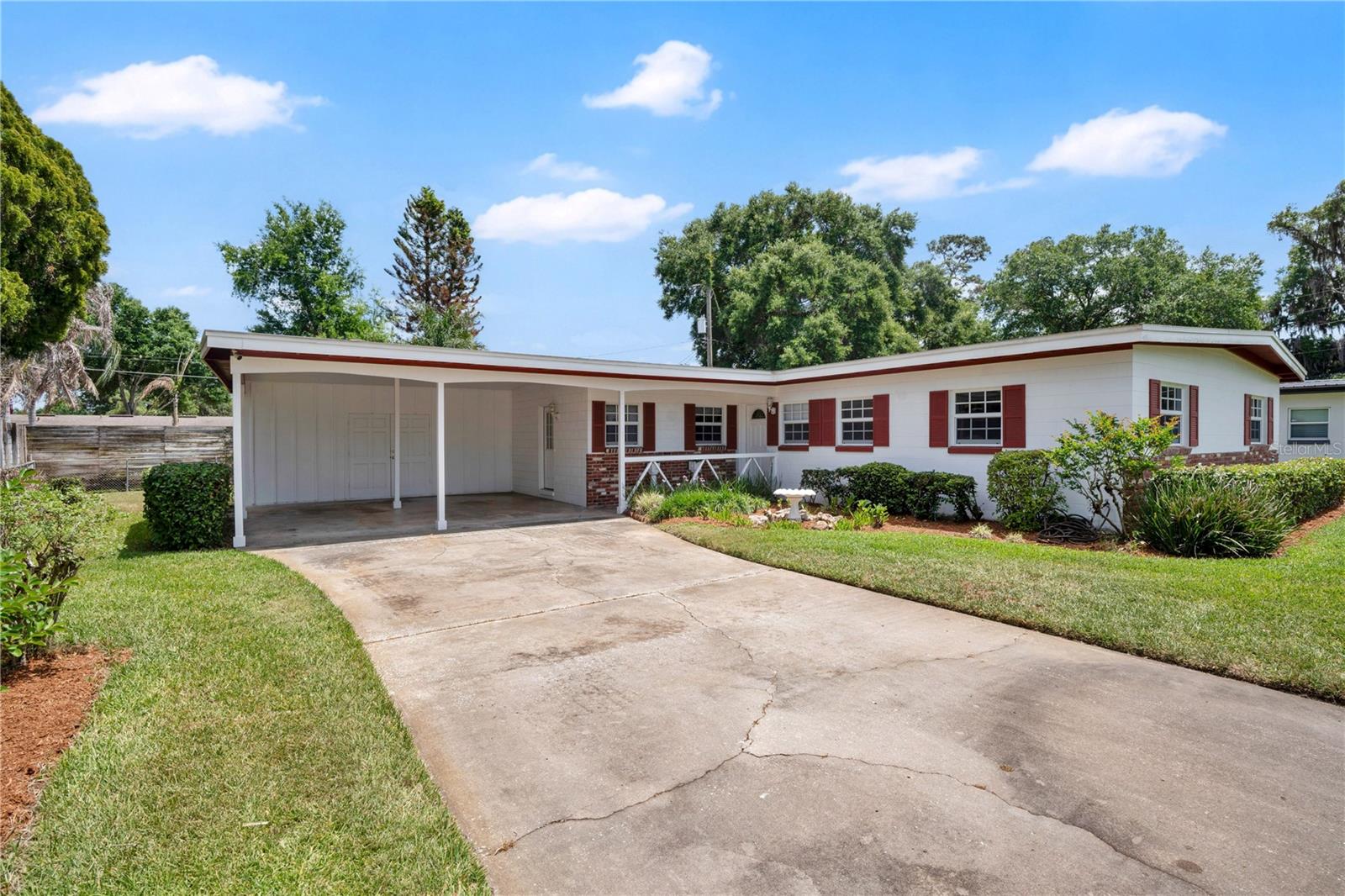 4511 LESLYN, ORLANDO FL 32806 — MLS #MFRO6402305 | 3 Bed 2 Bath Home