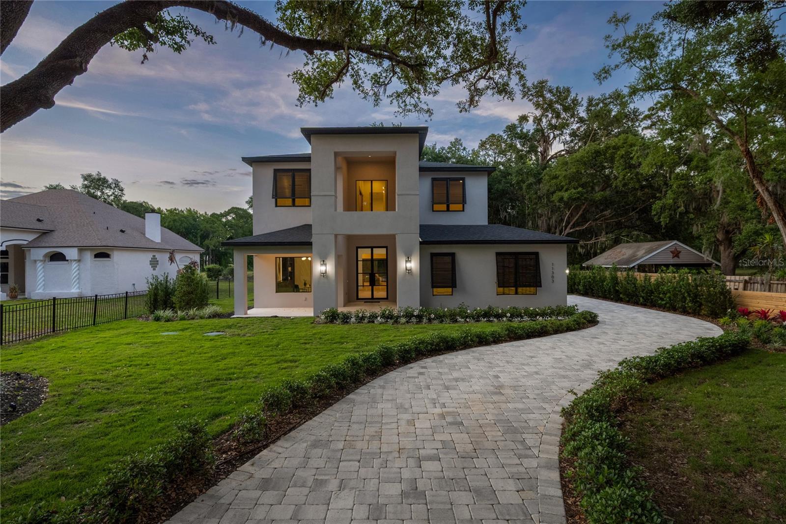 11303 WINDERMERE, WINDERMERE FL 34786 — MLS #MFRO6397829 | 5 Bed 6 Bath Home
