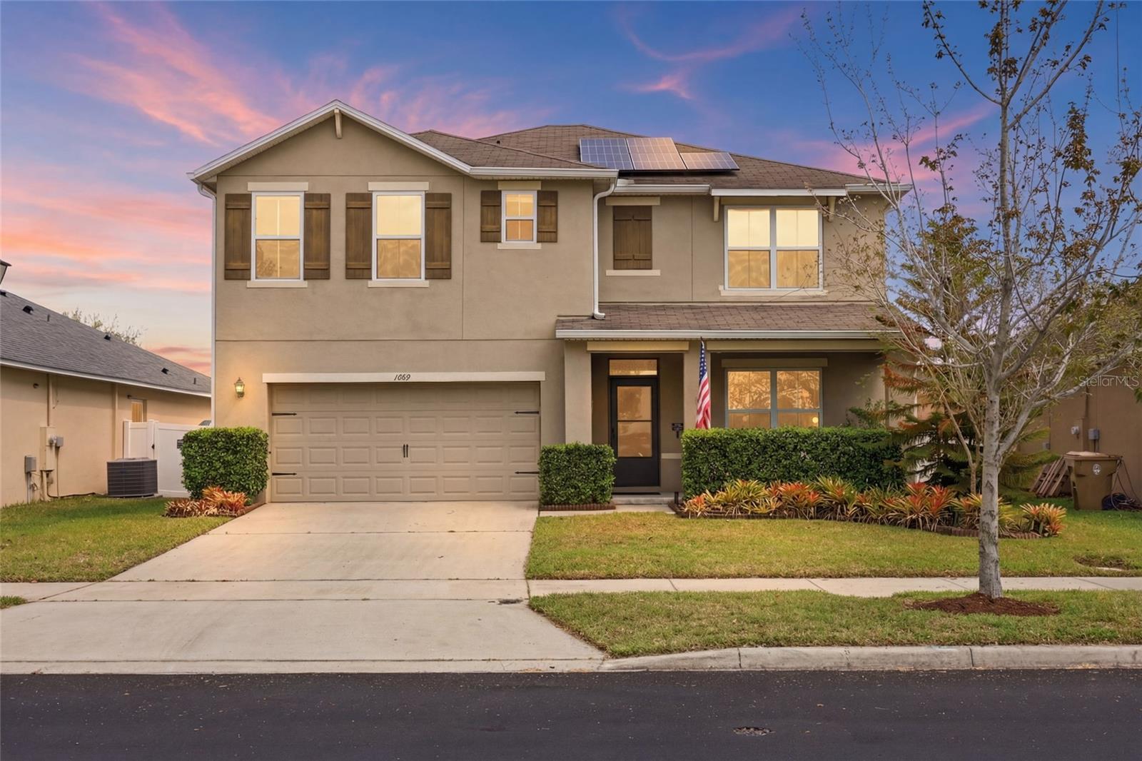 1489 TWIN VALLEY, KISSIMMEE FL 34744 — MLS #MFRO6390966 | 5 Bed 3 Bath Home