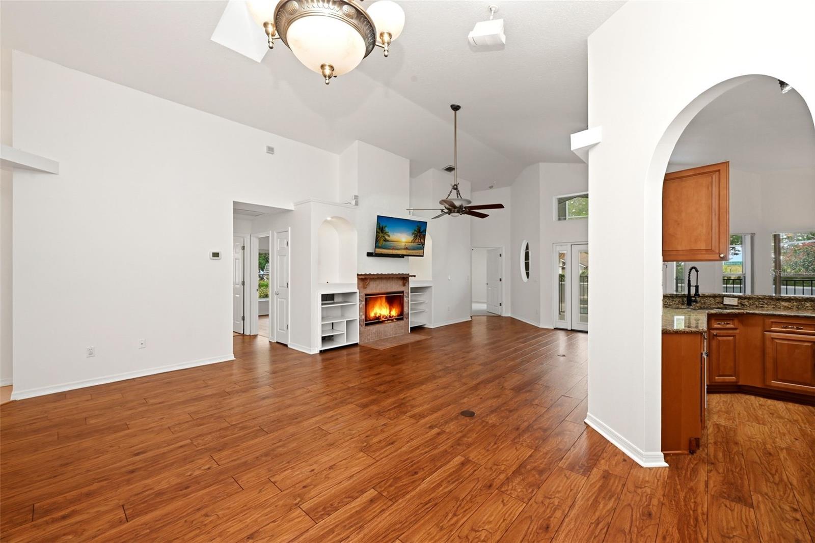 16610 MAJESTIC — photo 12
