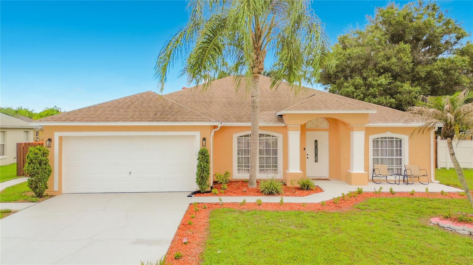 915 BONNEVILLE, KISSIMMEE FL 34759 — MLS #MFRO6409597 | 4 Bed 2 Bath Home