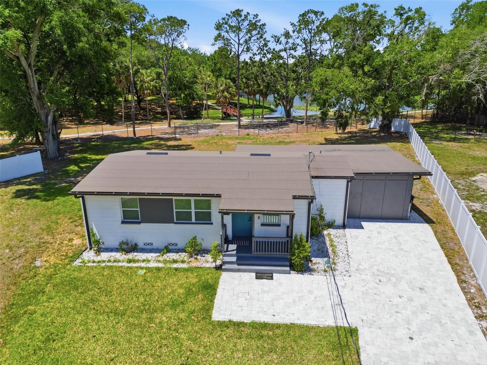 5345 AVON, ORLANDO FL 32807 — MLS #MFRV4948341 | 4 Bed 2 Bath Home