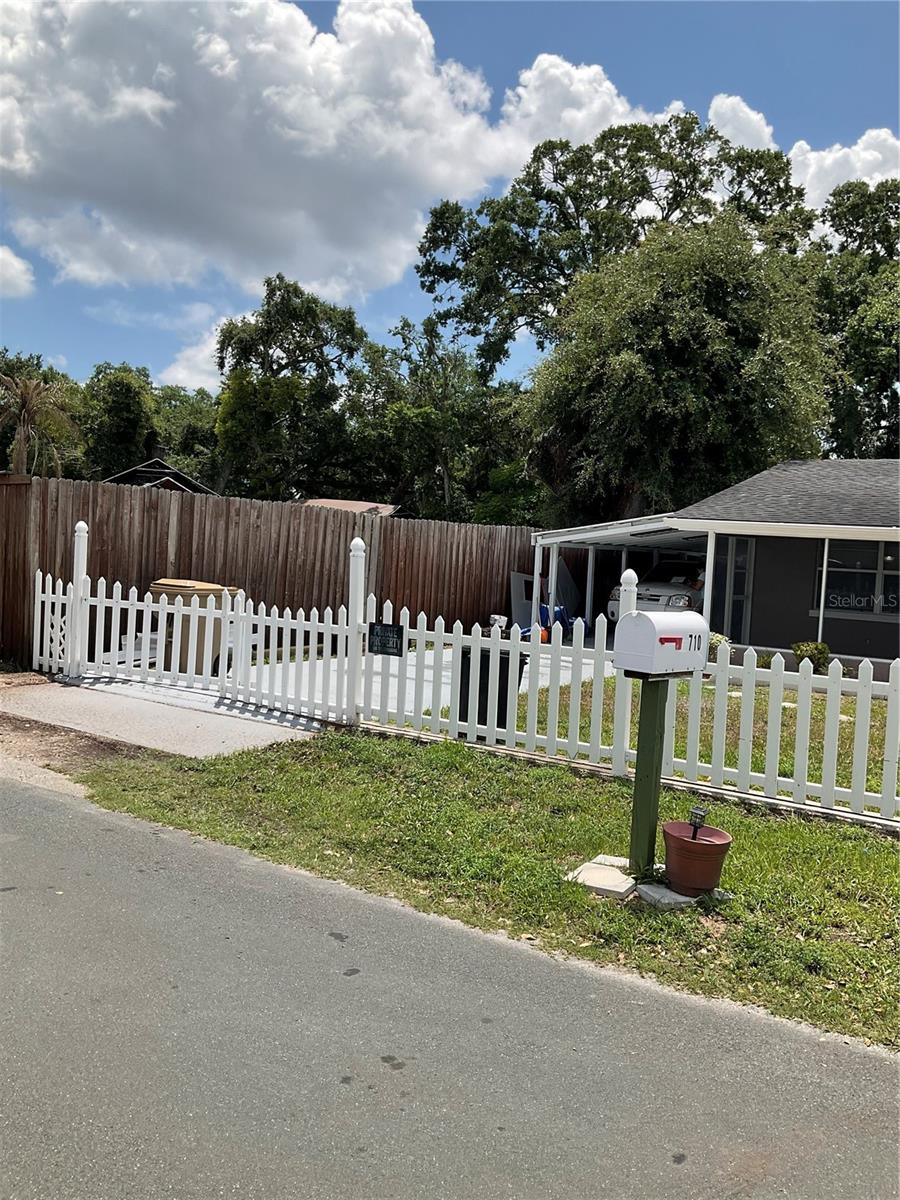 710 JACKSON — photo 2