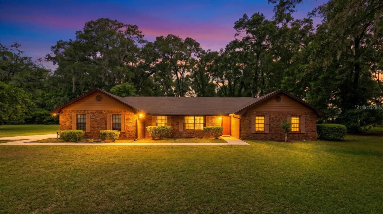 1305 GREENLAND, DELAND FL 32720 — MLS #MFRV4948766 | 4 Bed 3 Bath Home