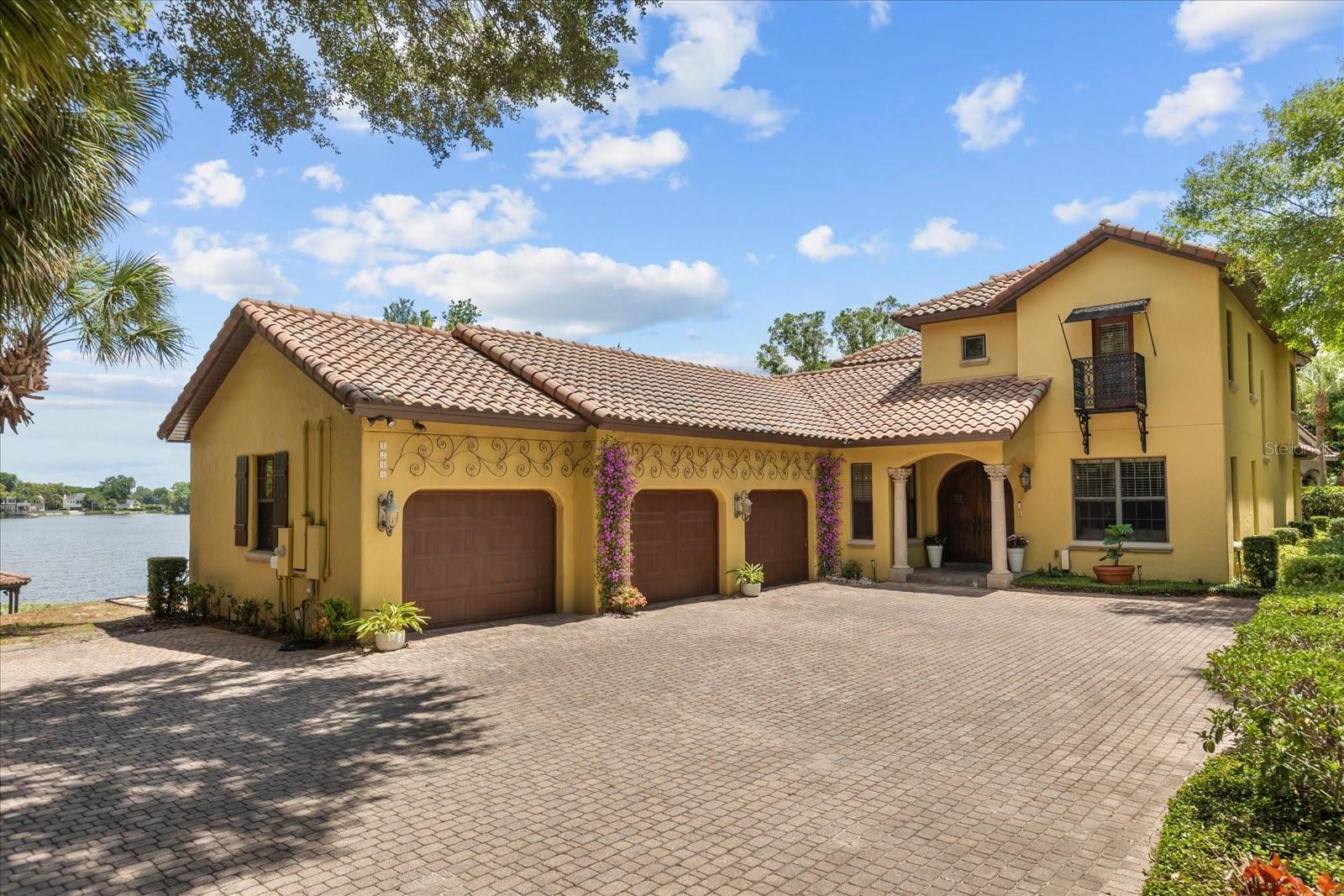 1244 LAKE COLONY, MAITLAND FL 32751 — MLS #MFRO6402702 | 4 Bed 5 Bath Home