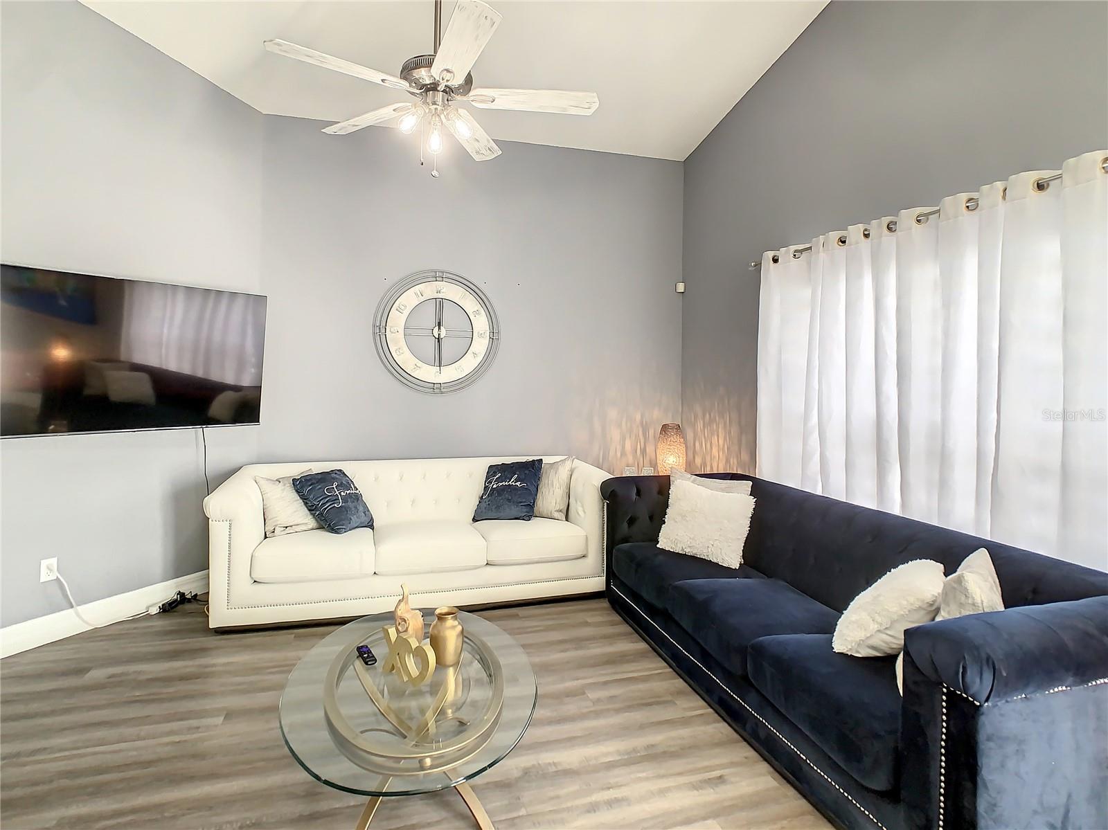 510 CASTLEMAIN — photo 12