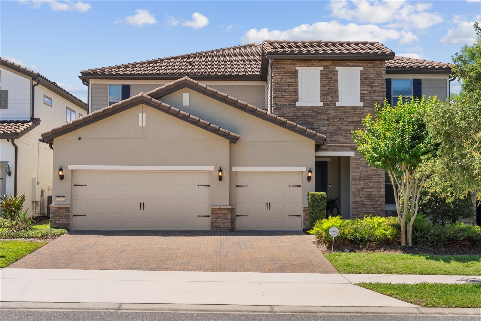 7797 WANDERING, ORLANDO FL 32836 — MLS #MFRO6408235 | 6 Bed 6 Bath Home