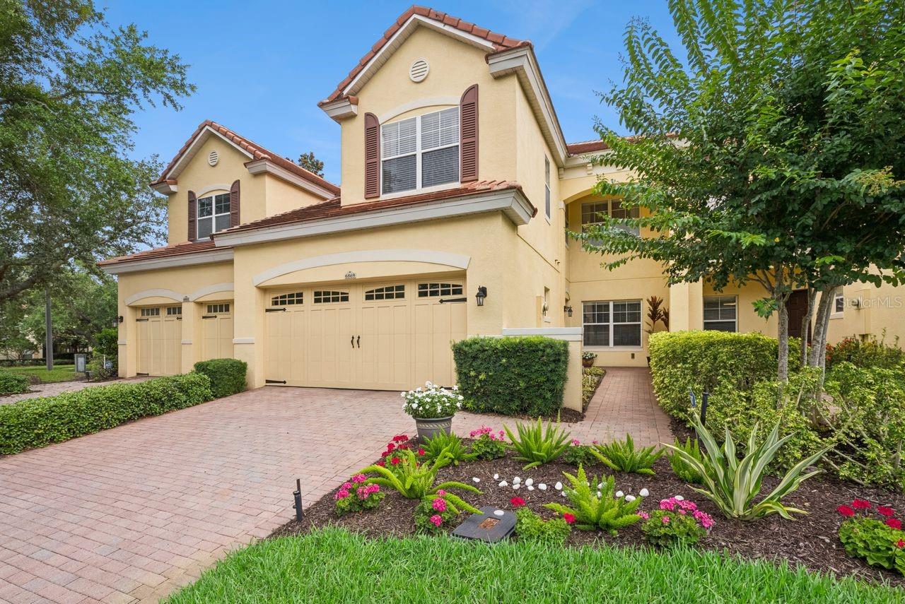 6869 PIAZZA, ORLANDO FL 32819 — MLS #MFRO6412723 | 3 Bed 3 Bath Home