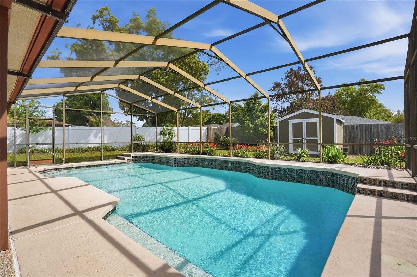 8040 TOWNE, ORLANDO FL 32818 — MLS #MFRO6396327 | 2 Bed 2 Bath Home
