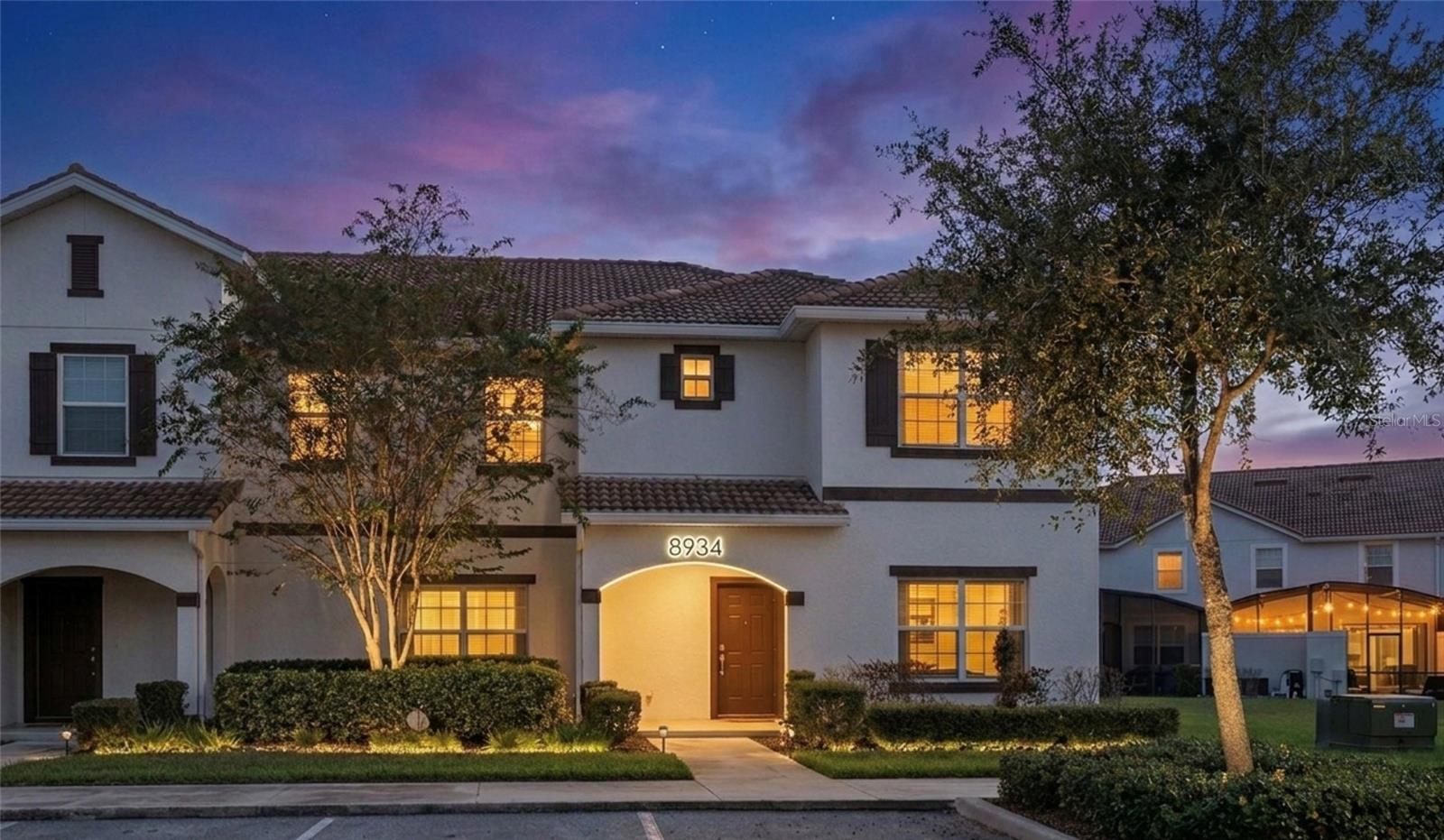 8934 STINGER, DAVENPORT FL 33896 — MLS #MFRO6402715 | 5 Bed 4 Bath Home