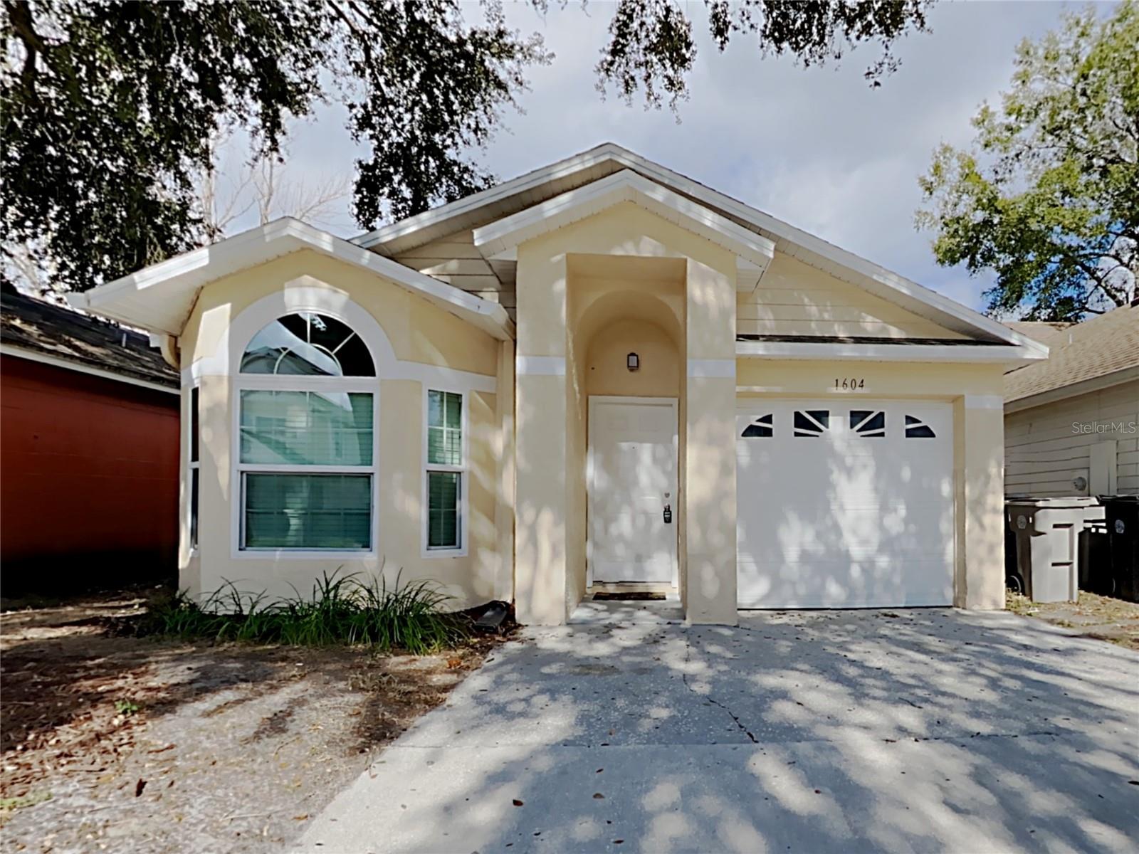 1604 CHATHAM, APOPKA FL 32703 — MLS #MFRC7526751 | 3 Bed 2 Bath Home