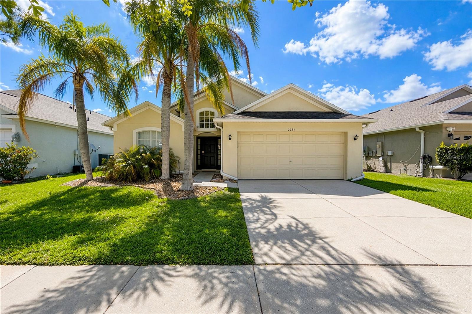 2281 OAKINGTON, WINTER GARDEN FL 34787 — MLS #MFRS5148475 | 3 Bed 2 Bath Home