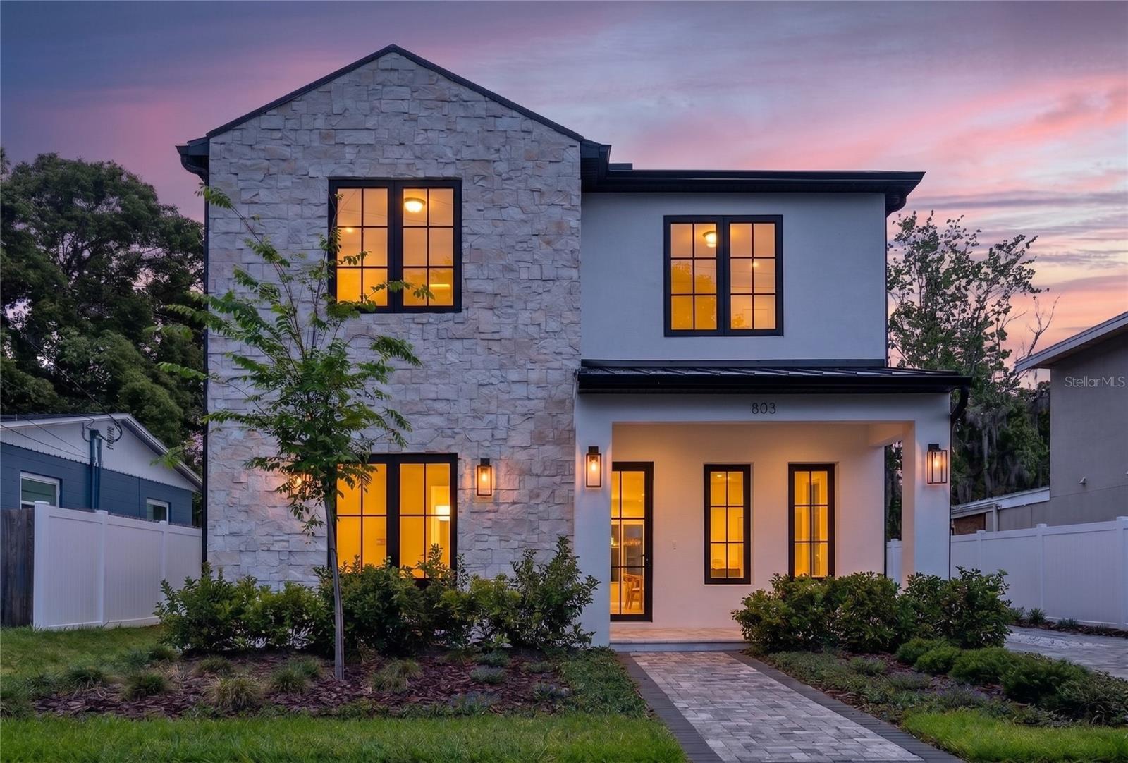 803 YATES, ORLANDO FL 32804 — MLS #MFRO6409304 | 5 Bed 5 Bath Home