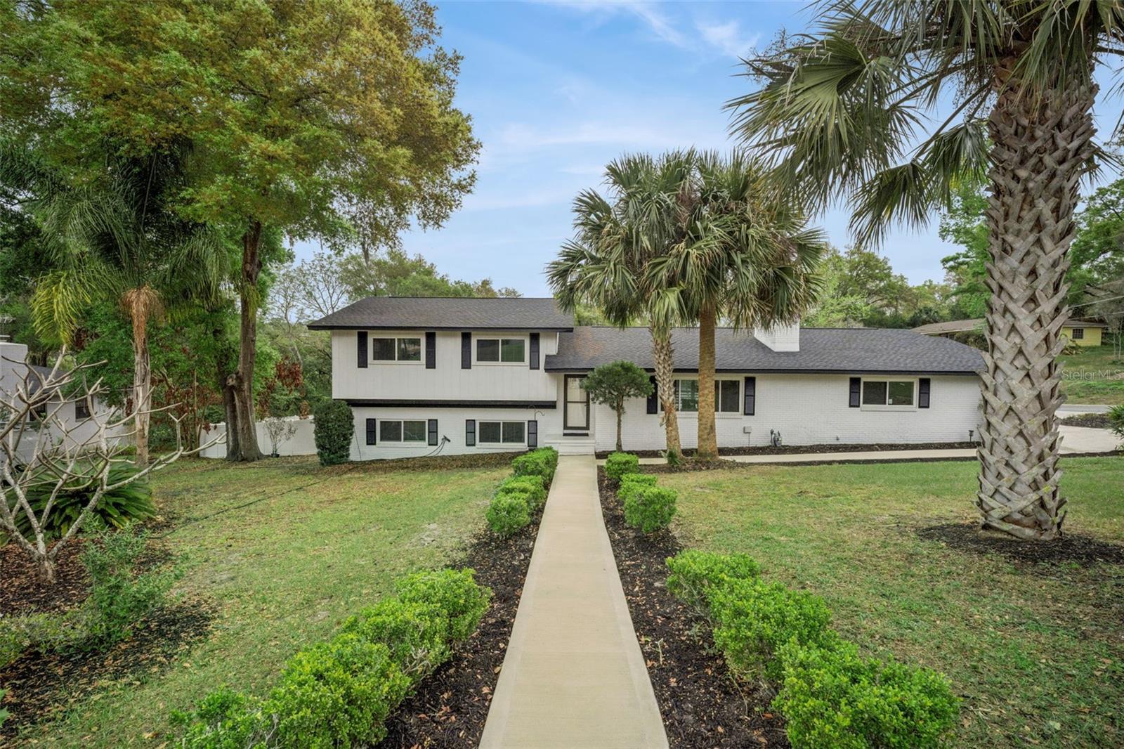 1450 HILLTOP, MOUNT DORA FL 32757 — MLS #MFRO6393142 | 4 Bed 3 Bath Home