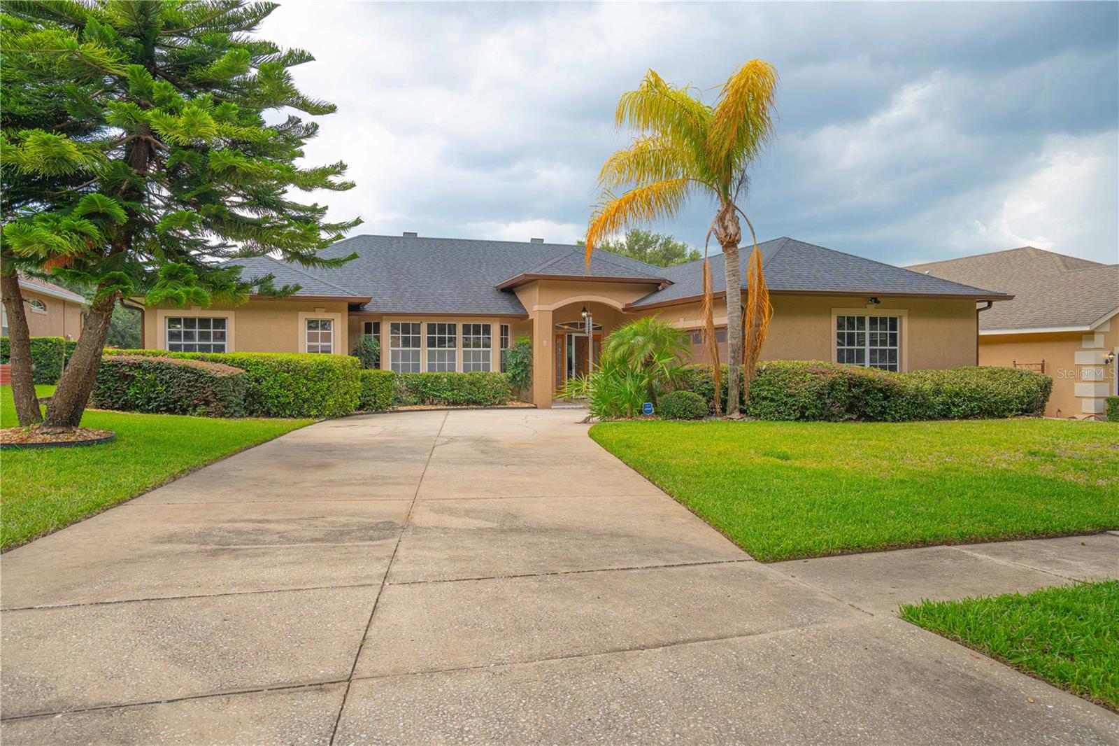 10642 MASTERS, CLERMONT FL 34711 — MLS #MFRO6327198 | 4 Bed 3 Bath Home