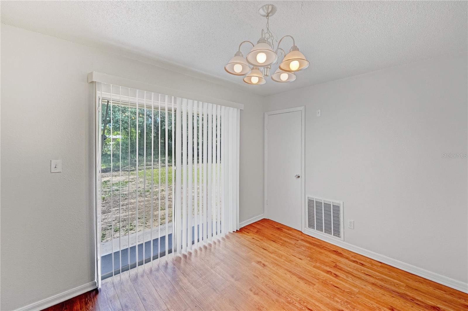 14 CYCLOPS DR — photo 2