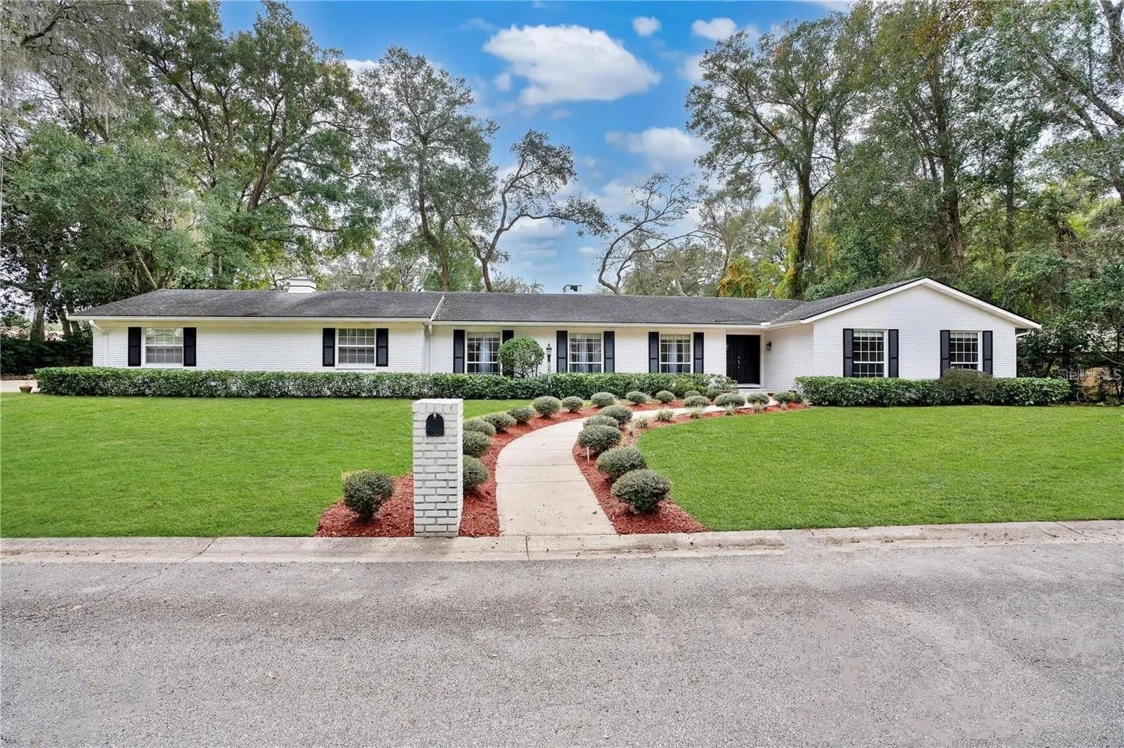 1642 KILLEAN, APOPKA FL 32712 — MLS #MFRO6407621 | 5 Bed 3 Bath Home