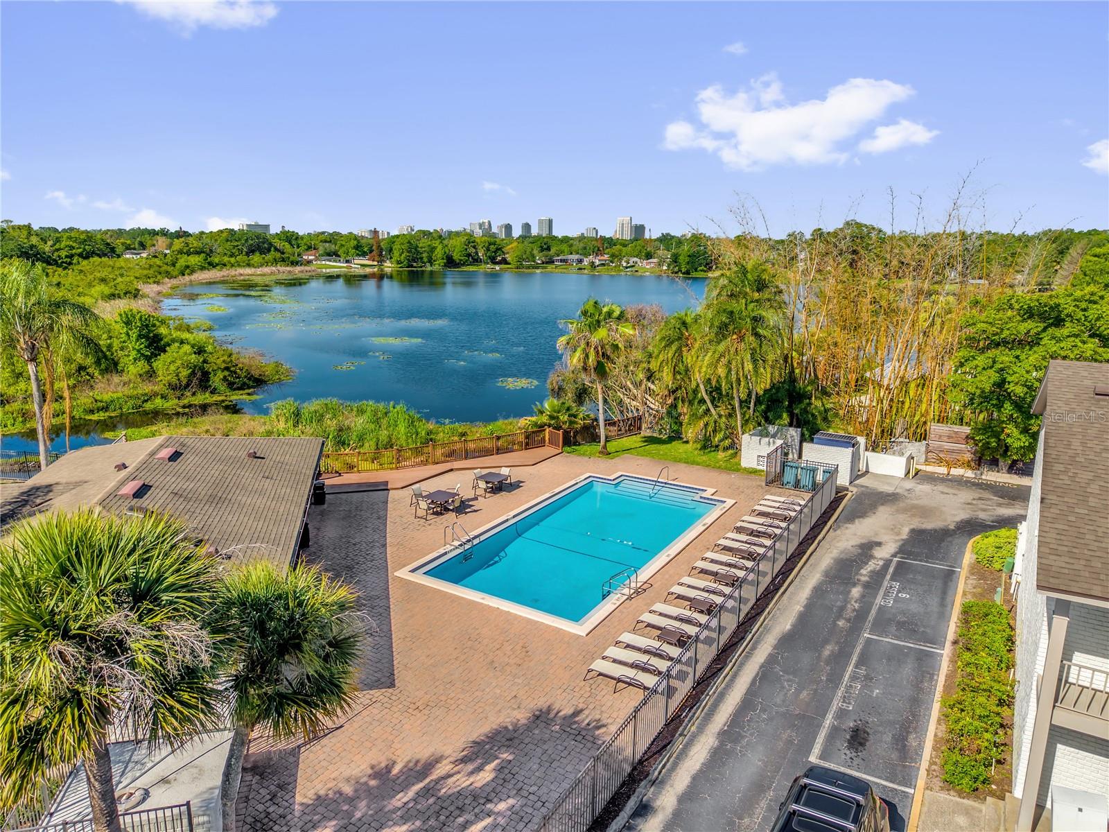 2916 PLAZA TERRACE DRIVE 2916, ORLANDO FL 32803 — MLS #MFRO6401067 | 2 Bed 2 Bath Home