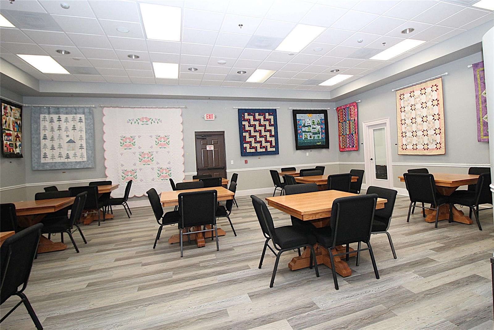 3752 QUAINT LN — photo 40