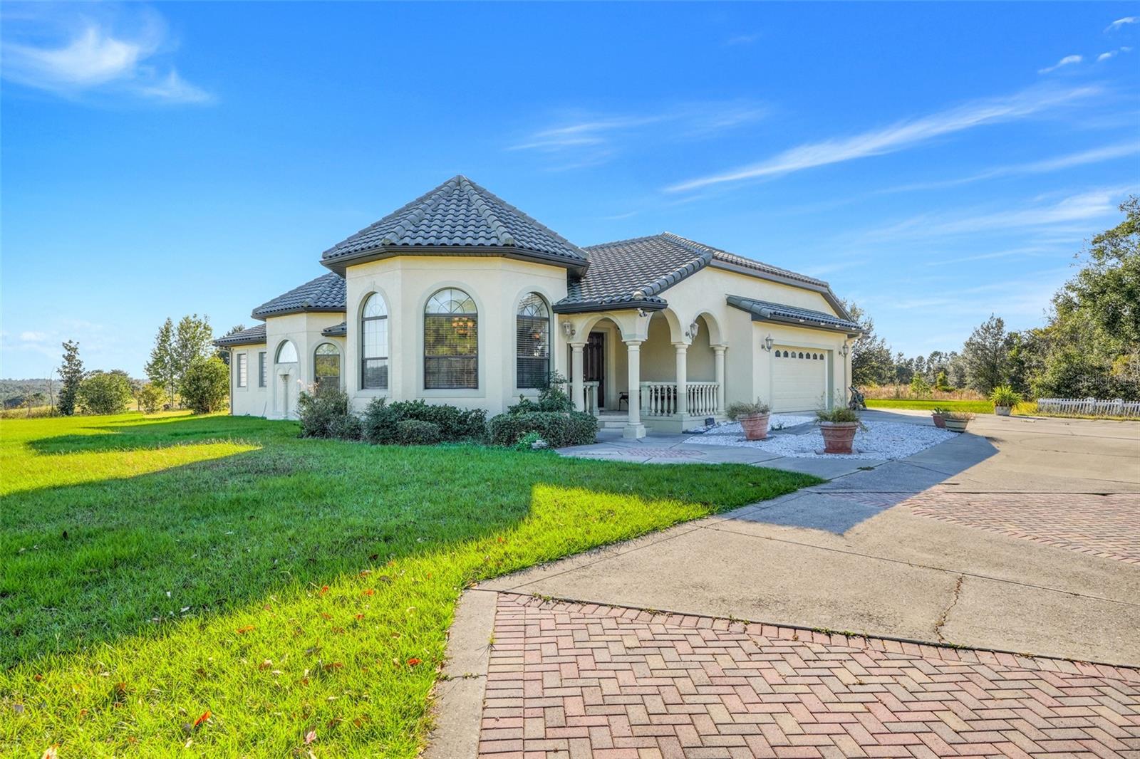 20951 COUNTY ROAD 561, CLERMONT FL 34715 — MLS #MFRO6296580 | 3 Bed 3 Bath Home
