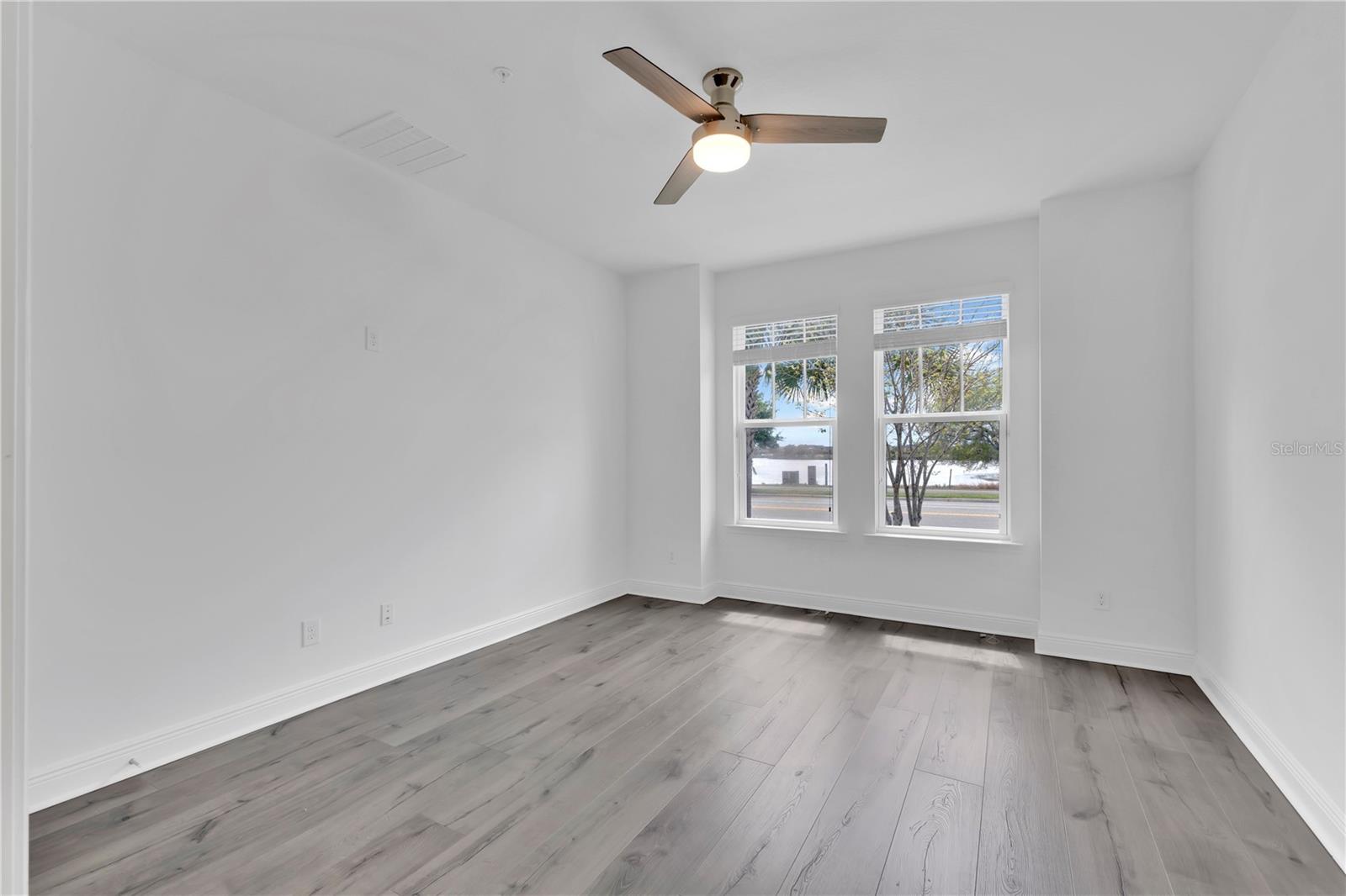 7235 NEMOURS — photo 12