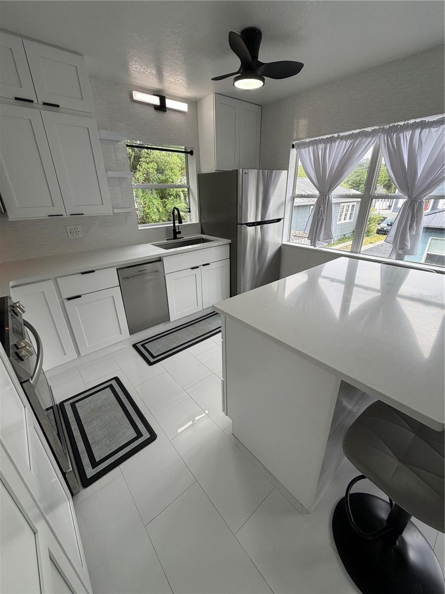 1423 ASHER A — photo 12