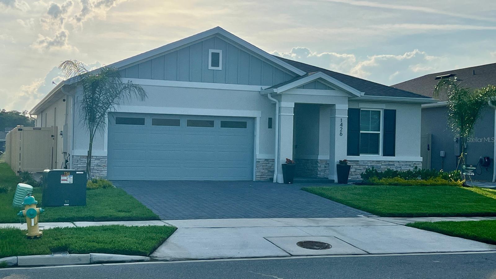 1426 AXEL GRAESON, KISSIMMEE FL 34744 — MLS #MFRS5150202 | 4 Bed 3 Bath Home