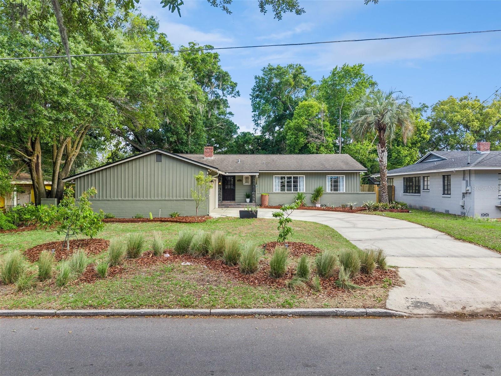 1310 ARLINGTON, ORLANDO FL 32805 — MLS #MFRO6401697 | 4 Bed 2 Bath Home