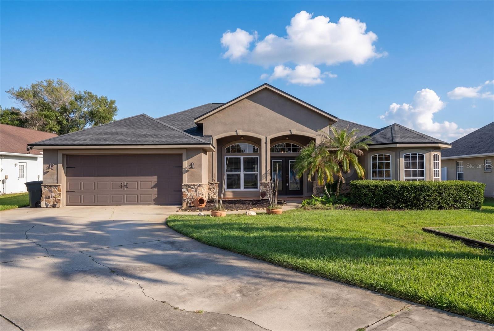 1302 PINE SONG, DELTONA FL 32725 — MLS #MFRO6409361 | 3 Bed 2 Bath Home