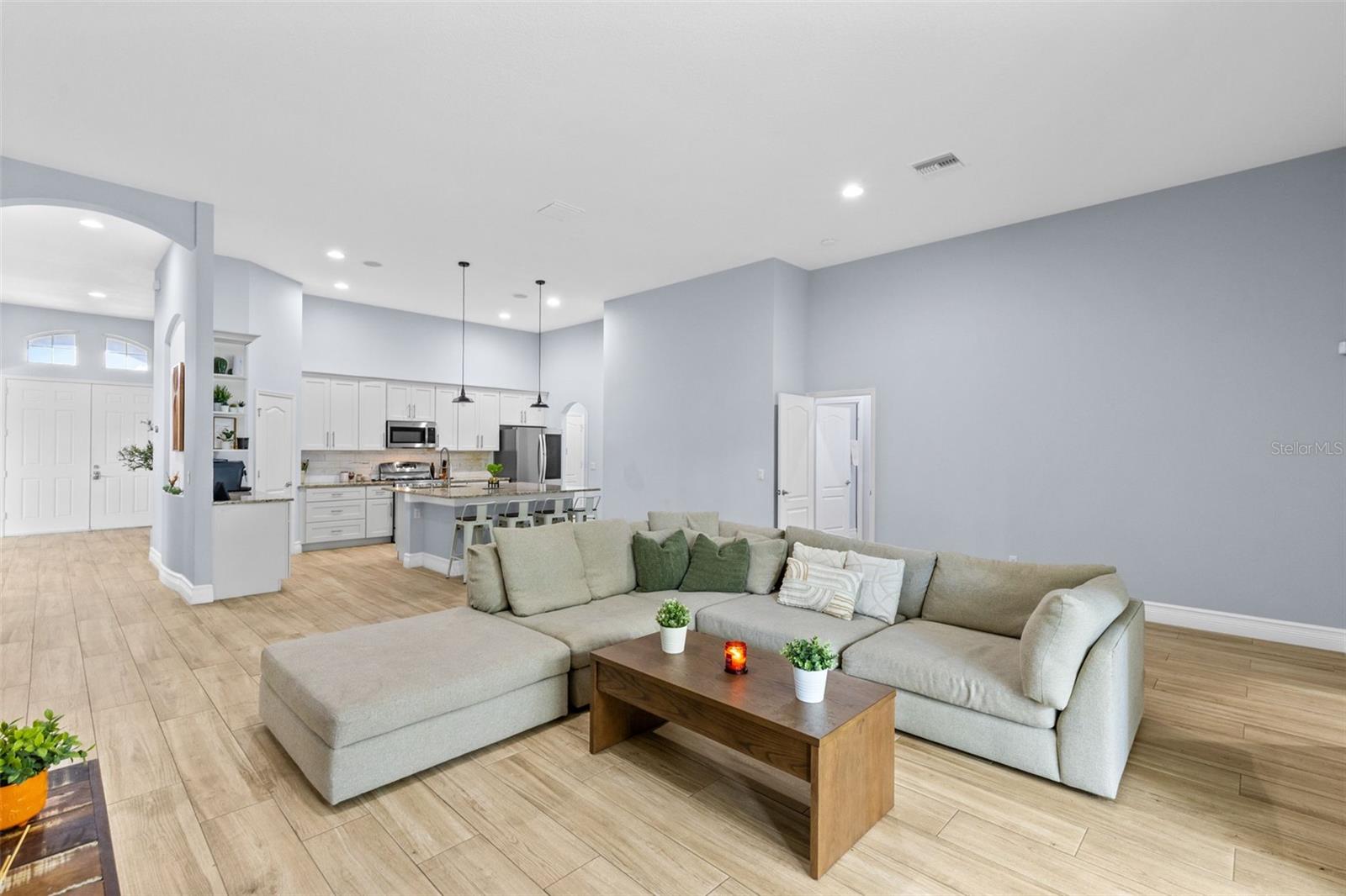 15480 SANDFIELD — photo 12