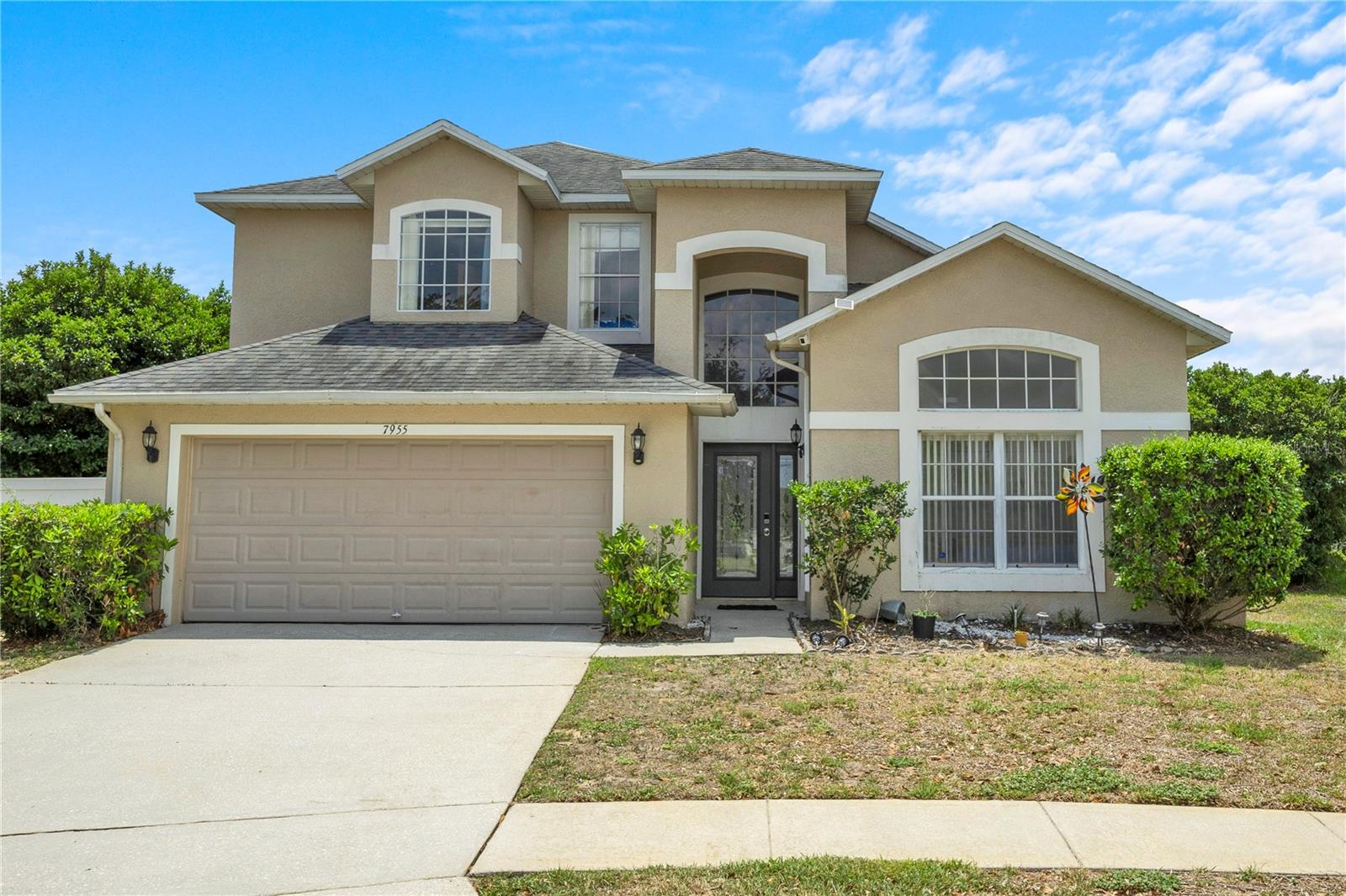 7955 MAGNOLIA BEND, KISSIMMEE FL 34747 — MLS #MFRO6387772 | 5 Bed 4 Bath Home