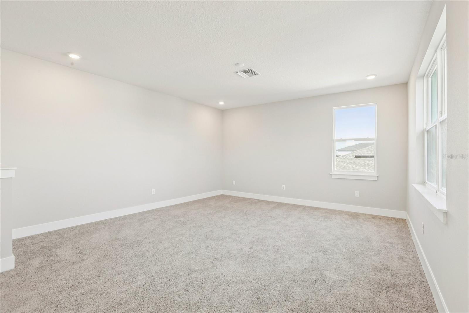 32298 WETLAND BIRD VW — photo 40