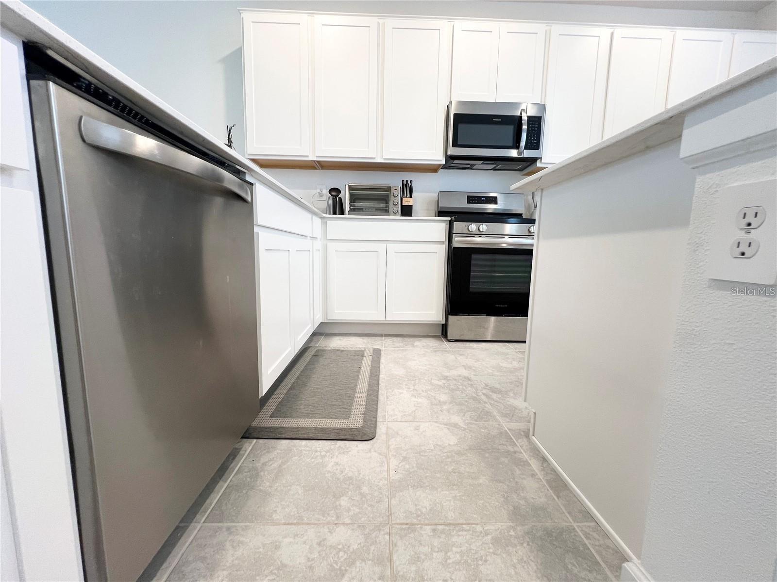 6021 BLISSFUL — photo 12