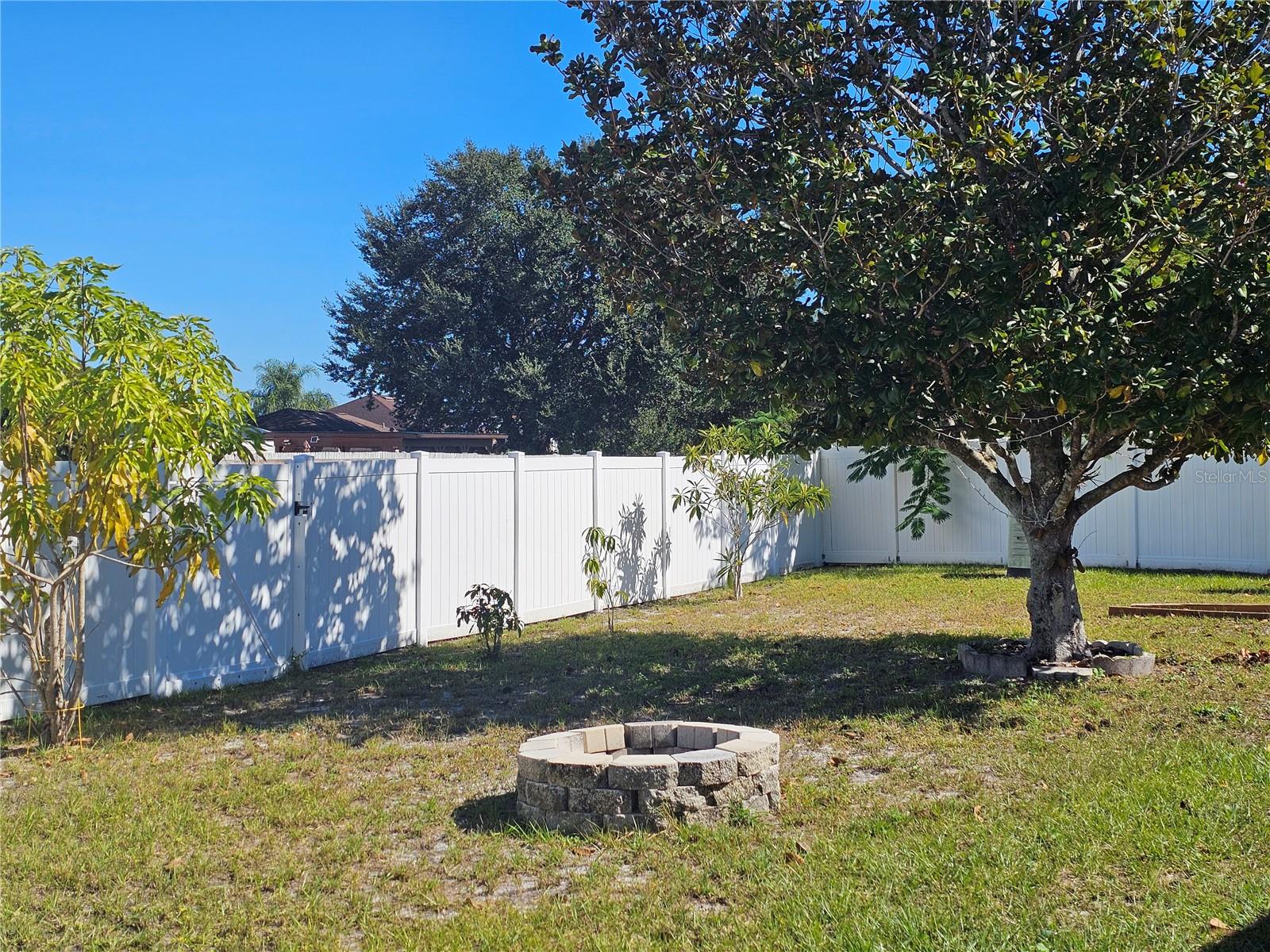 540 OAK BRANCH — photo 12