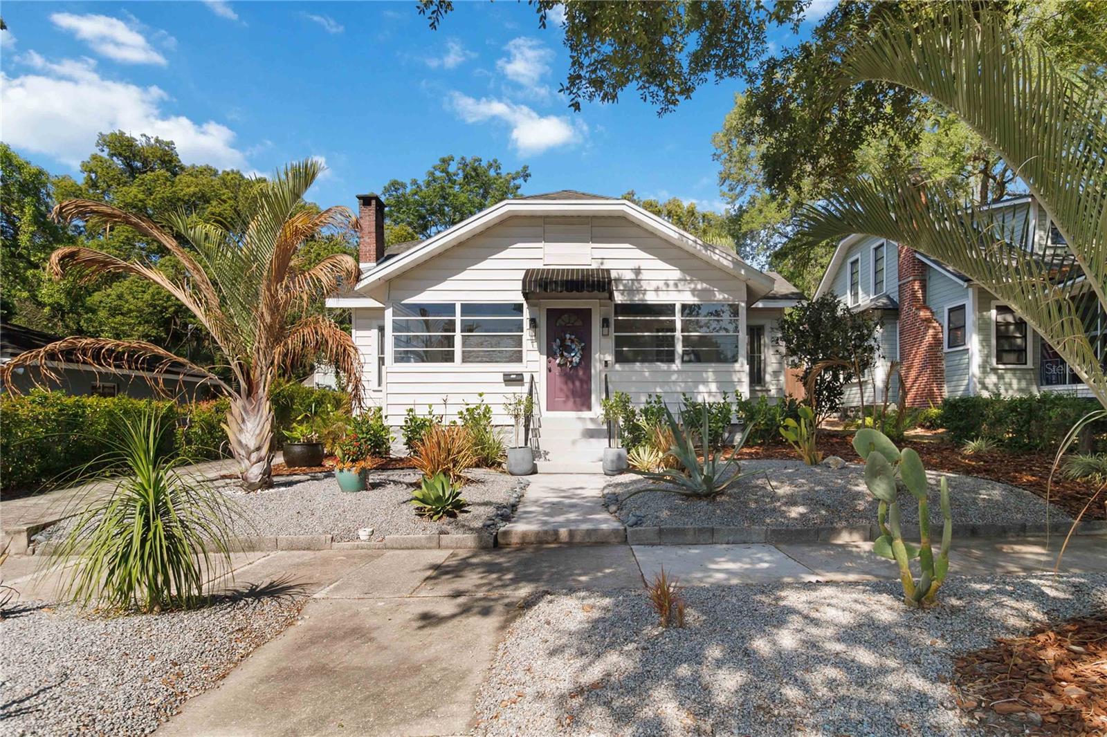 122 N MILLS AVE — photo 2