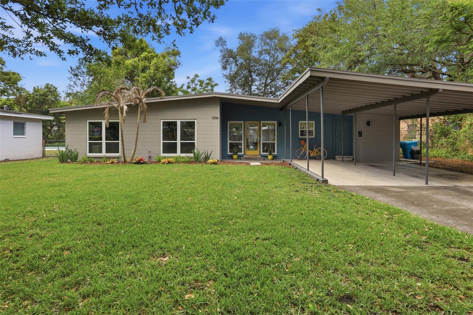 1306 CEYLON, ORLANDO FL 32806 — MLS #MFRO6394530 | 3 Bed 2 Bath Home