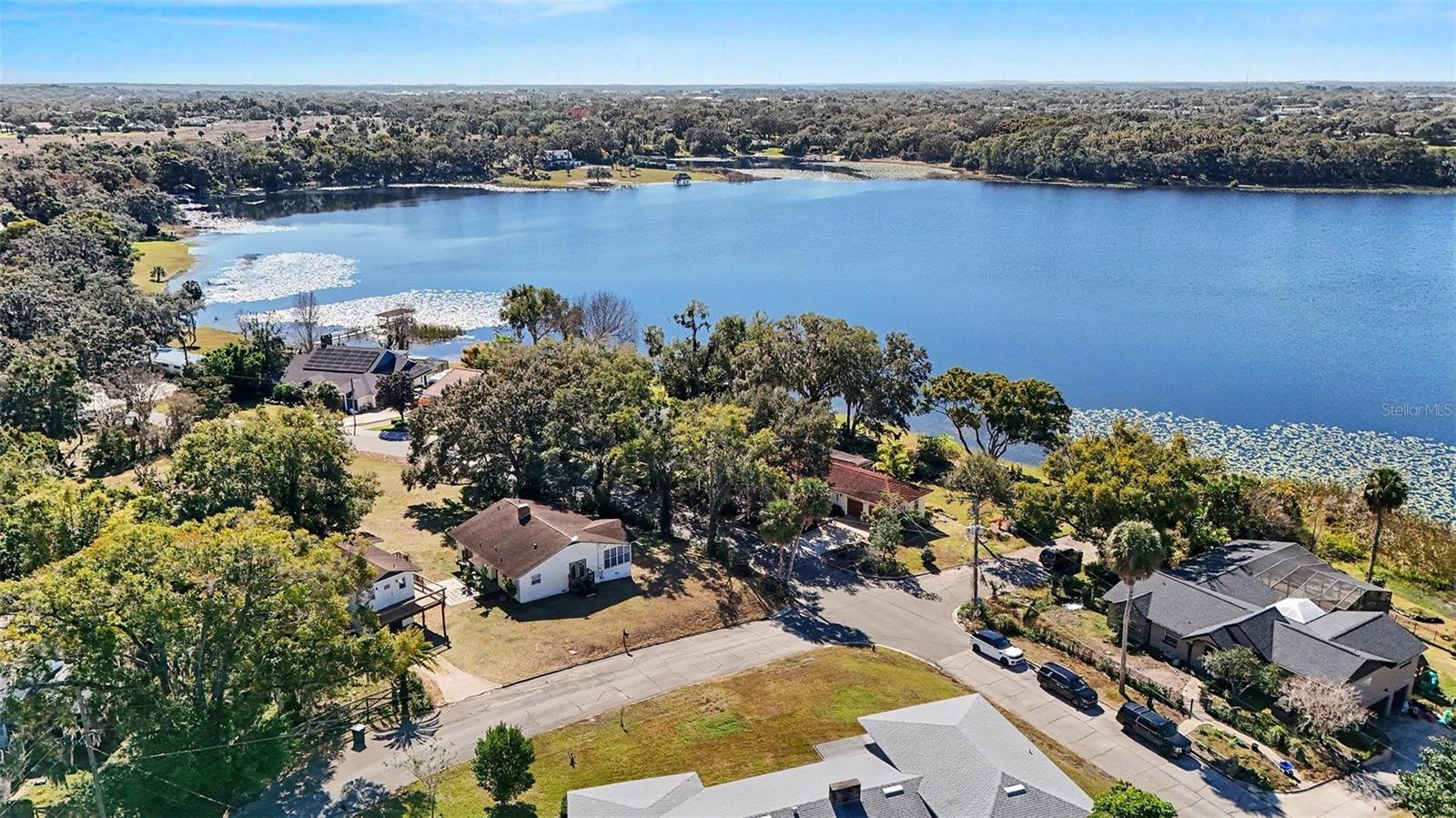 1725 HAMILTON, EUSTIS FL 32726 — MLS #MFRG5107341 | 2 Bed 2 Bath Home