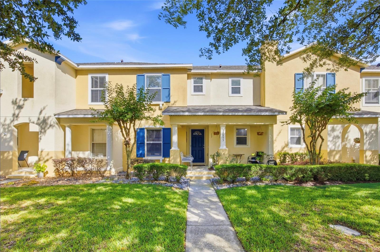 2553 ABEY BLANCO, ORLANDO FL 32828 — MLS #MFRO6402361 | 2 Bed 3 Bath Home