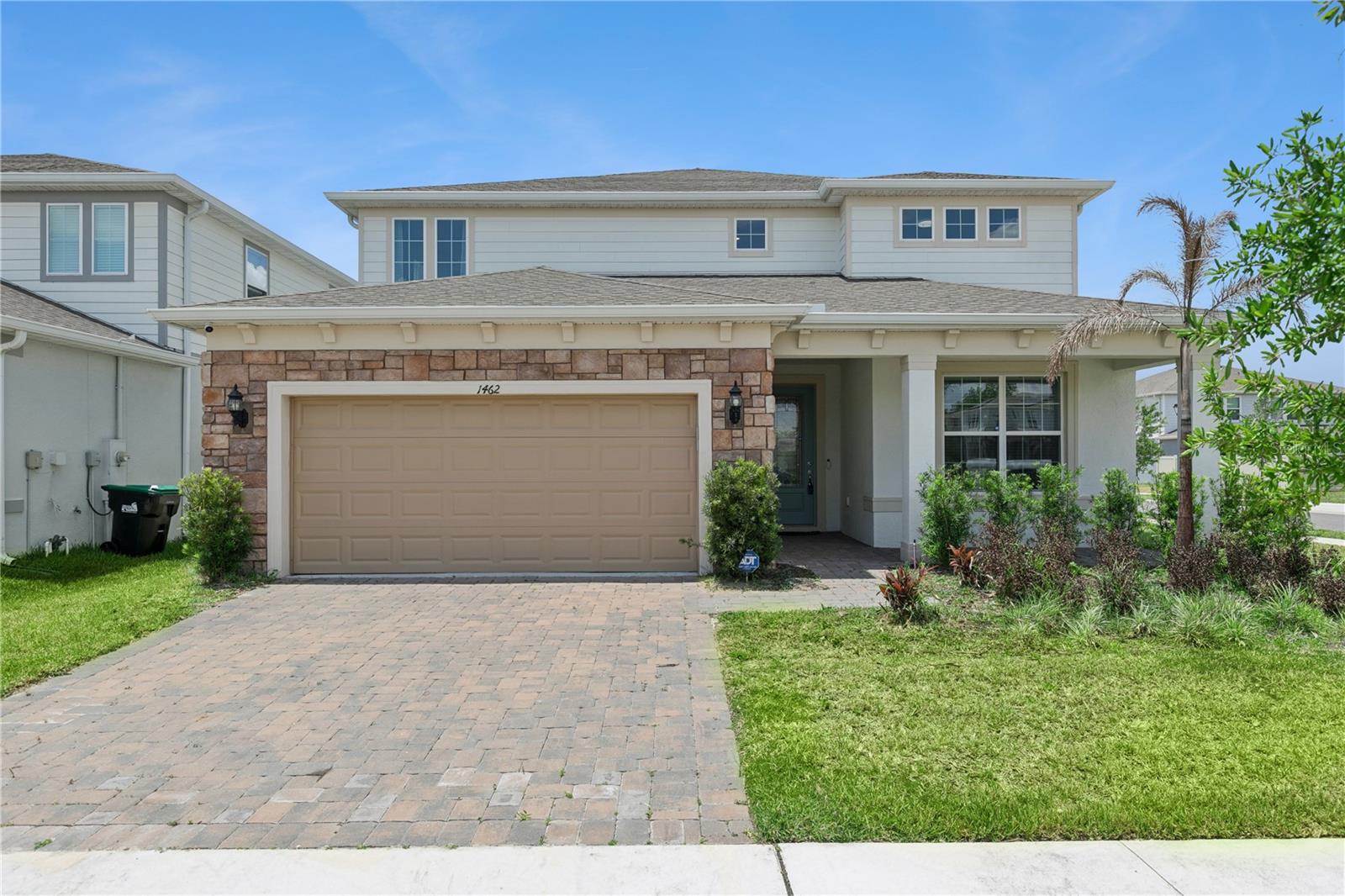 1462 GRAND PALM, ORLANDO FL 32828 — MLS #MFRO6403212 | 5 Bed 5 Bath Home