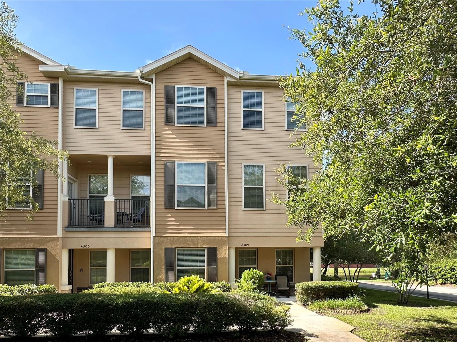 4309 REGAL TOWN, LAKE MARY FL 32746 — MLS #MFRO6412240 | 3 Bed 4 Bath Home