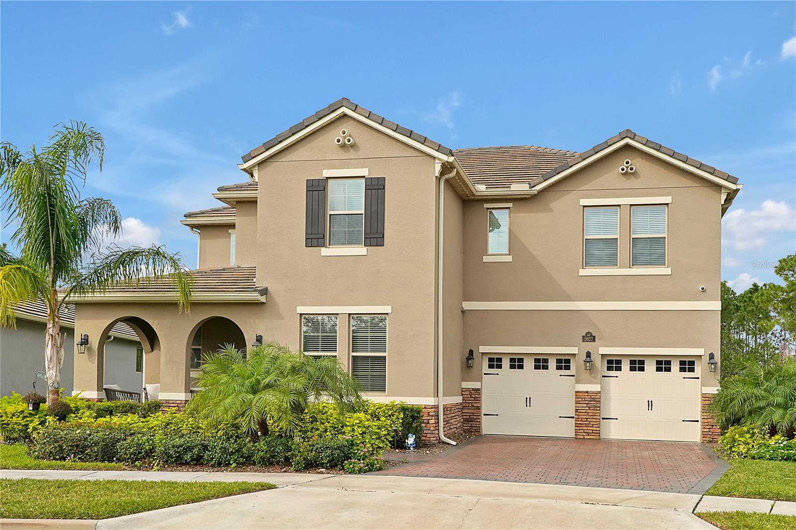 9827 BEACH PORT, WINTER GARDEN FL 34787 — MLS #MFRO6405480 | 5 Bed 4 Bath Home