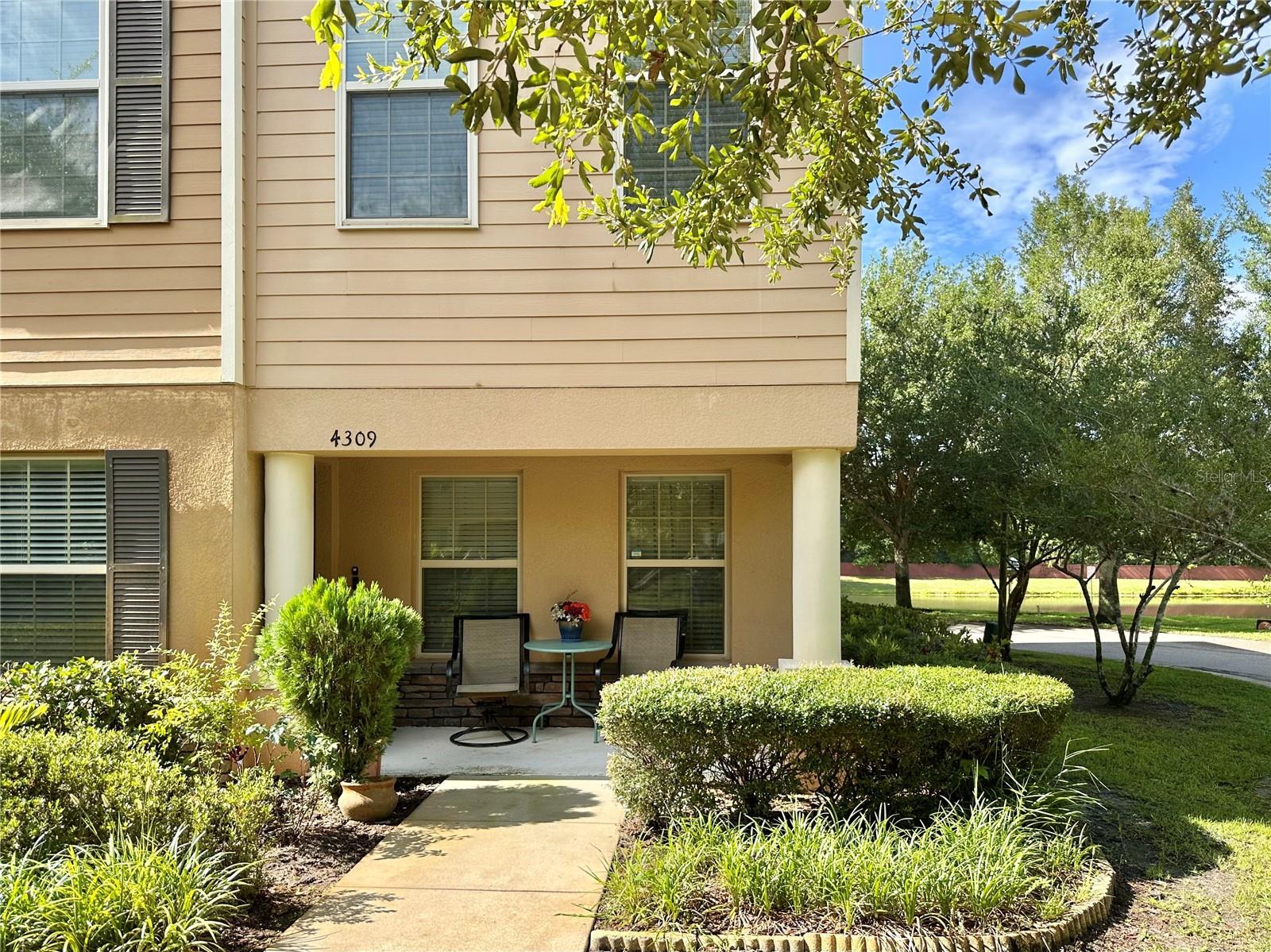 4309 REGAL TOWN — photo 2