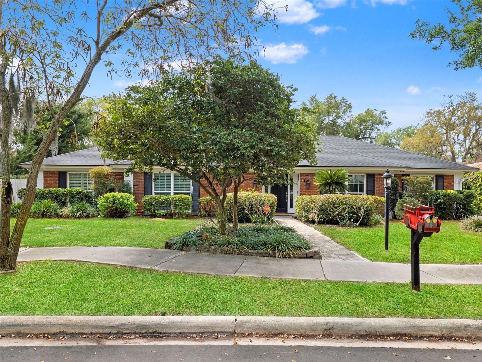 1214 SWEETBRIAR, ORLANDO FL 32806 — MLS #MFRO6405081 | 4 Bed 3 Bath Home