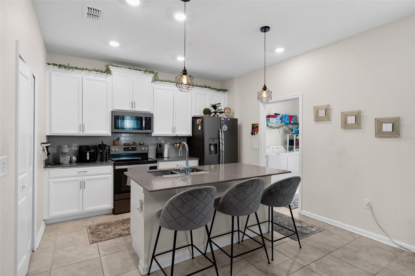 3105 AQUA VIRGO — photo 12