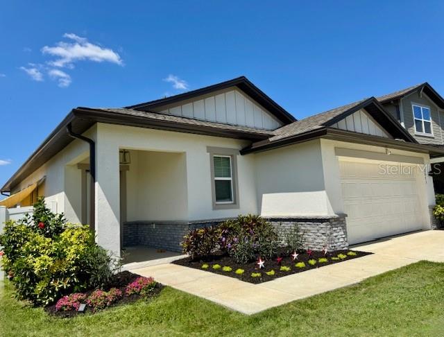 2075 HUNTSMAN RIDGE, CLERMONT FL 34715 — MLS #MFRO6300927 | 3 Bed 2 Bath Home