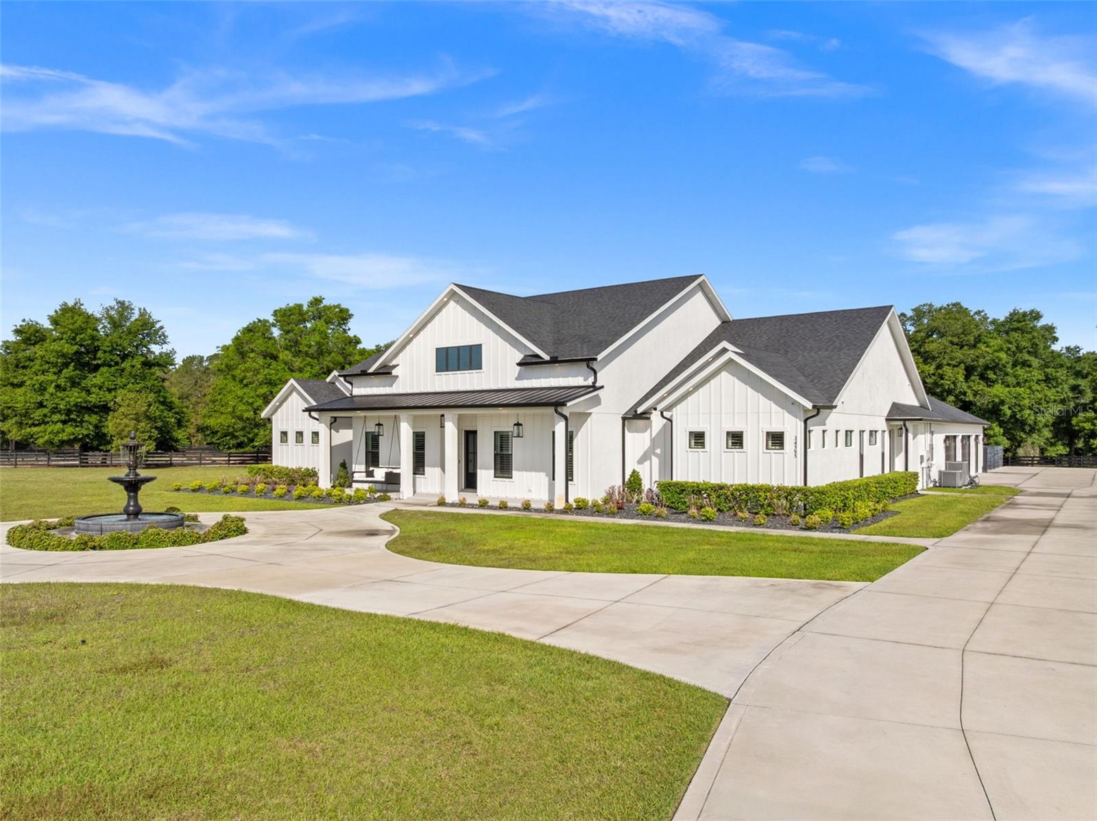 34595 SENECA RESERVE, EUSTIS FL 32736 — MLS #MFRO6393915 | 4 Bed 5 Bath Home