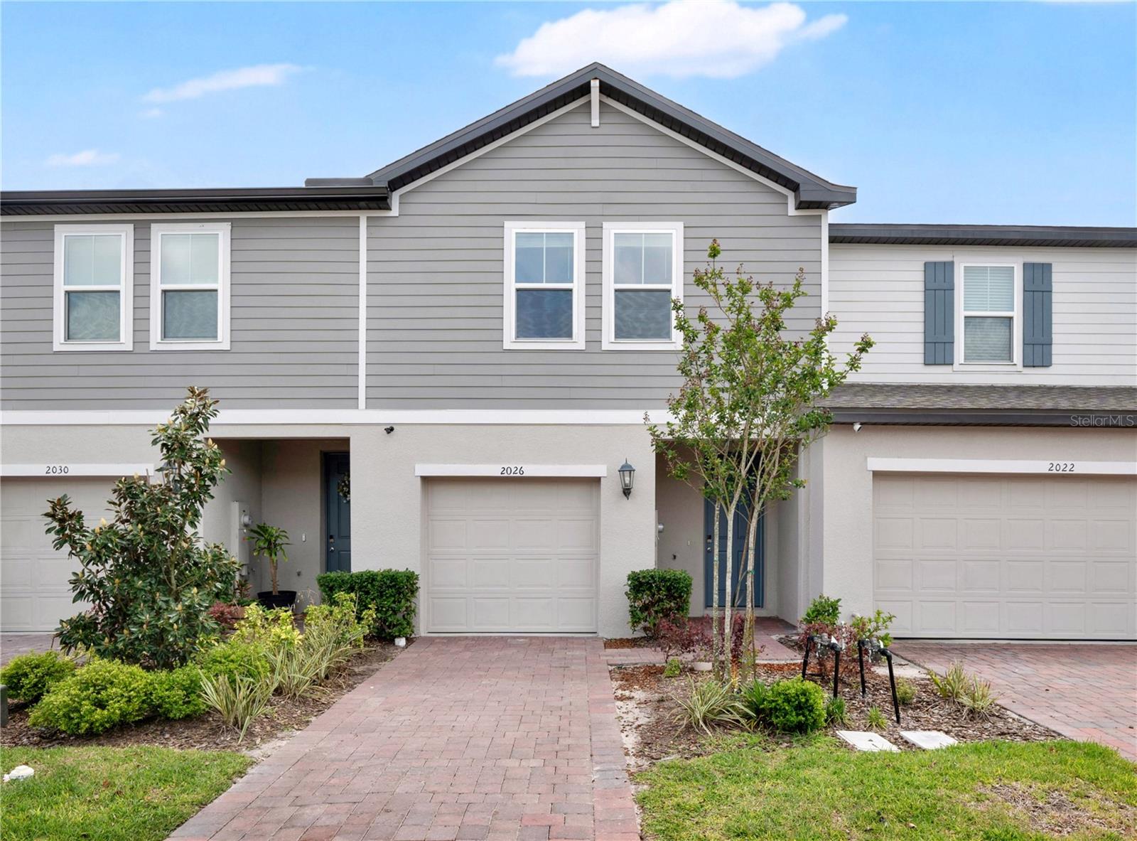 2026 CRAPE JASMINE, ORLANDO FL 32824 — MLS #MFRS5147919 | 3 Bed 3 Bath Home