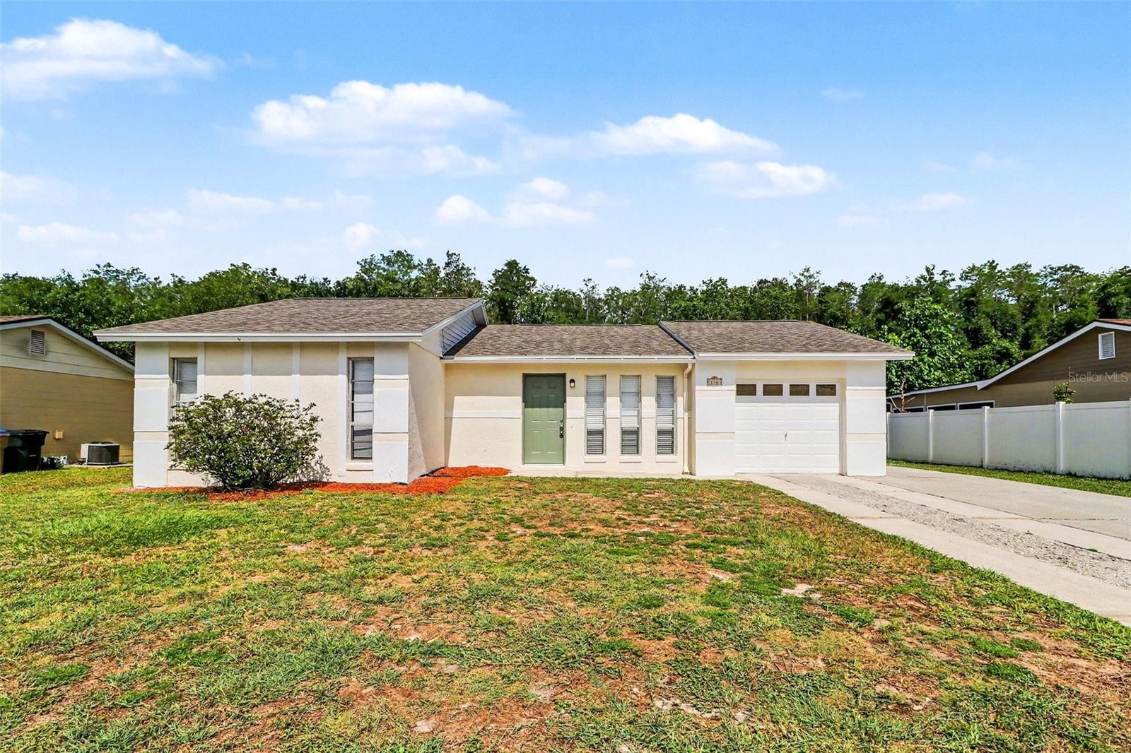 136 CEDARWOOD, KISSIMMEE FL 34743 — MLS #MFRO6404486 | 3 Bed 2 Bath Home